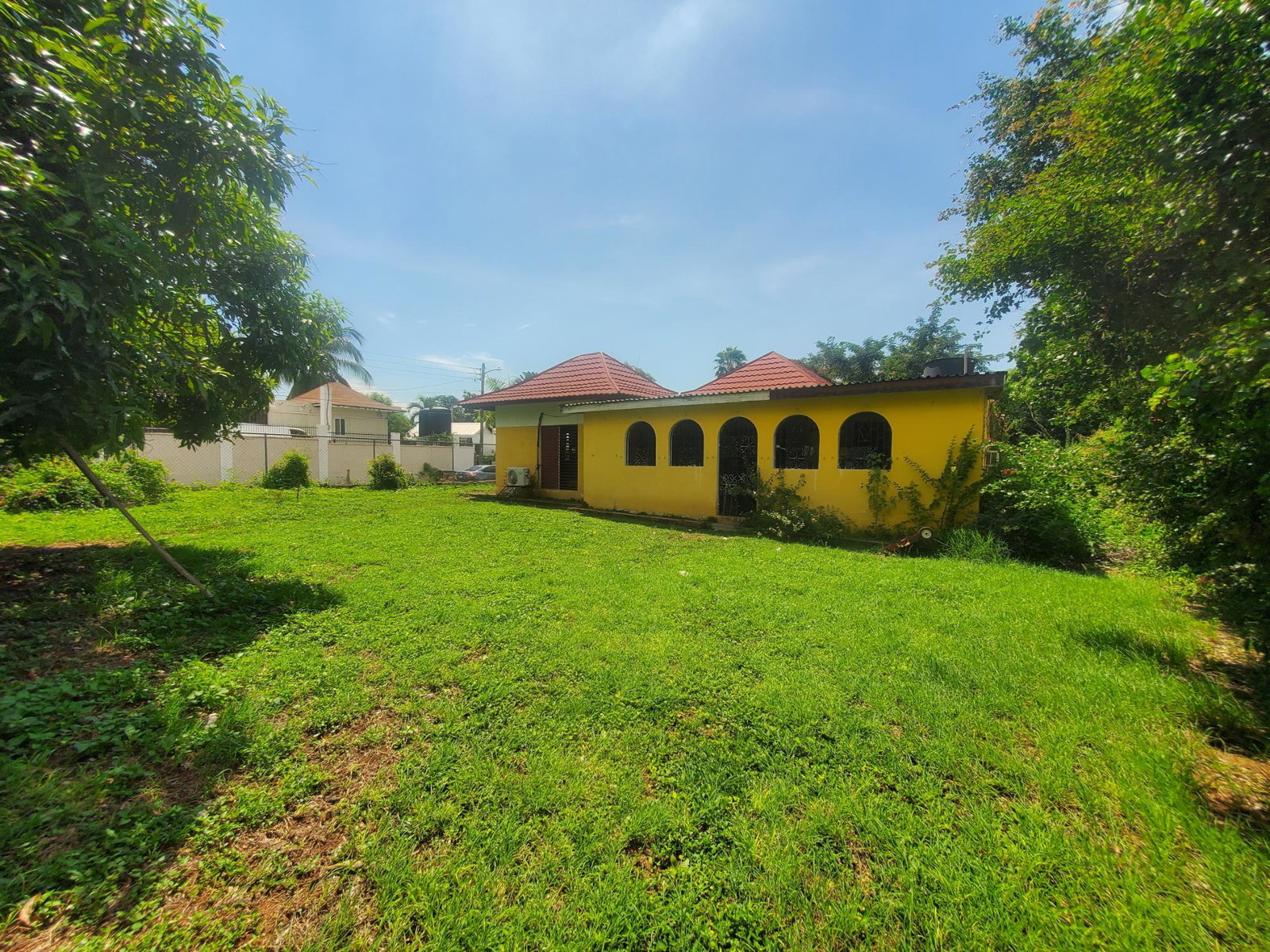 Eleventh image of 40 Allerdyce Road Kingston 8 in Kingston 8, St. Andrew, Jamaica - property is For Sale