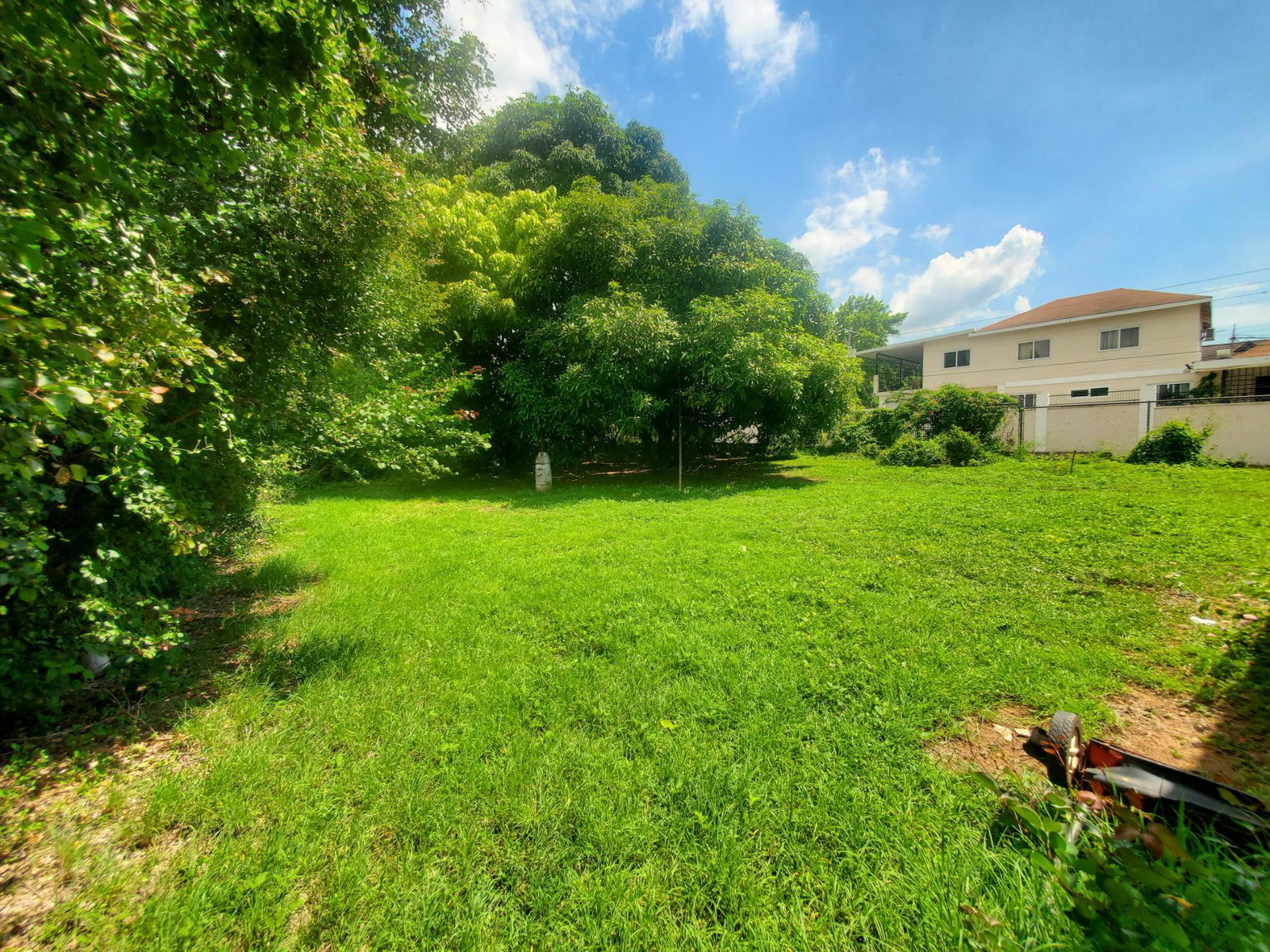 Twelfth image of 40 Allerdyce Road Kingston 8 in Kingston 8, St. Andrew, Jamaica - property is For Sale