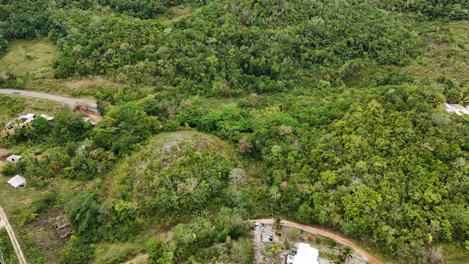 Eighth image of 4 Haddon, Walkerswood in Walkers Wood, St. Ann, Jamaica - property is For Sale