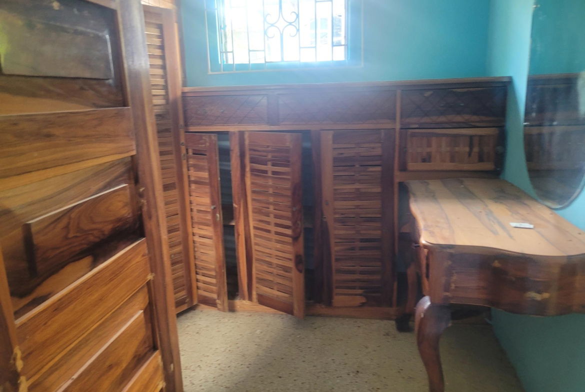 5-Bed-4-Bath-Two-Family-House-for-Sale-in-Denbigh-Clarendon-Jamaica Sixteenth image of Denbigh in Denbigh, Clarendon, Jamaica - property is For Sale