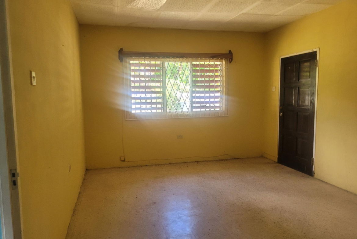 5-Bed-4-Bath-Two-Family-House-for-Sale-in-Denbigh-Clarendon-Jamaica Nineteenth image of Denbigh in Denbigh, Clarendon, Jamaica - property is For Sale