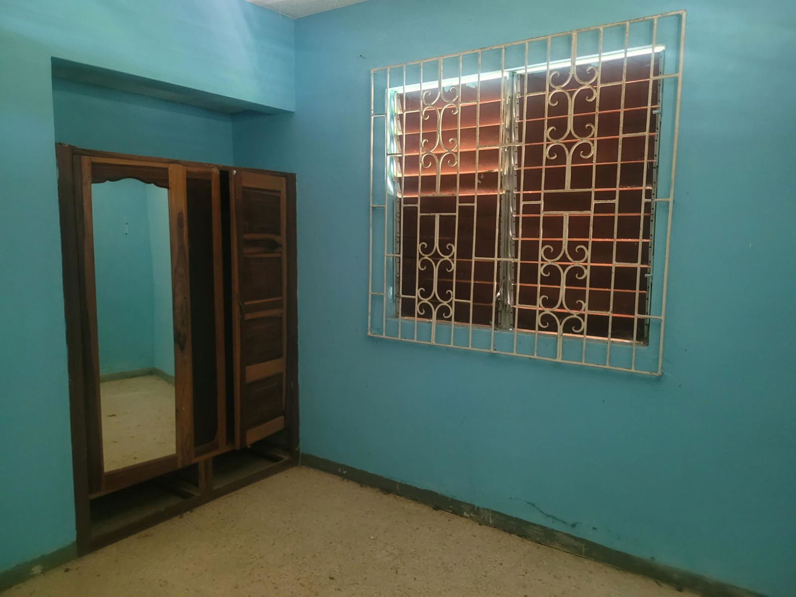 5-Bed-4-Bath-Two-Family-House-for-Sale-in-Denbigh-Clarendon-Jamaica Twenty-Fourth image of Denbigh in Denbigh, Clarendon, Jamaica - property is For Sale