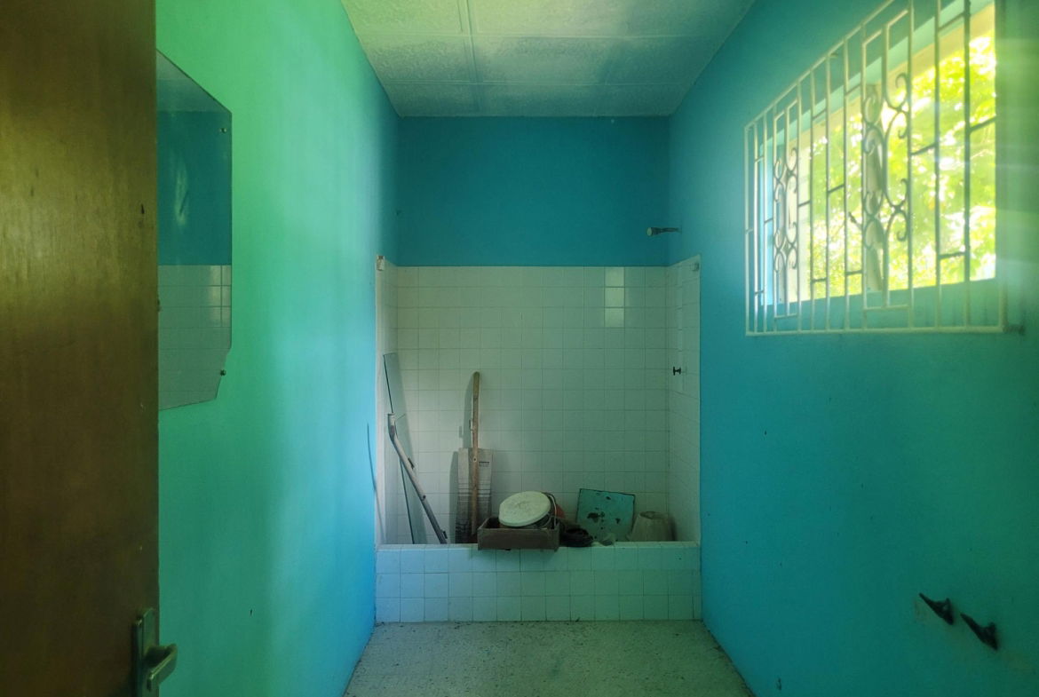 5-Bed-4-Bath-Two-Family-House-for-Sale-in-Denbigh-Clarendon-Jamaica Twenty-Sixth image of Denbigh in Denbigh, Clarendon, Jamaica - property is For Sale