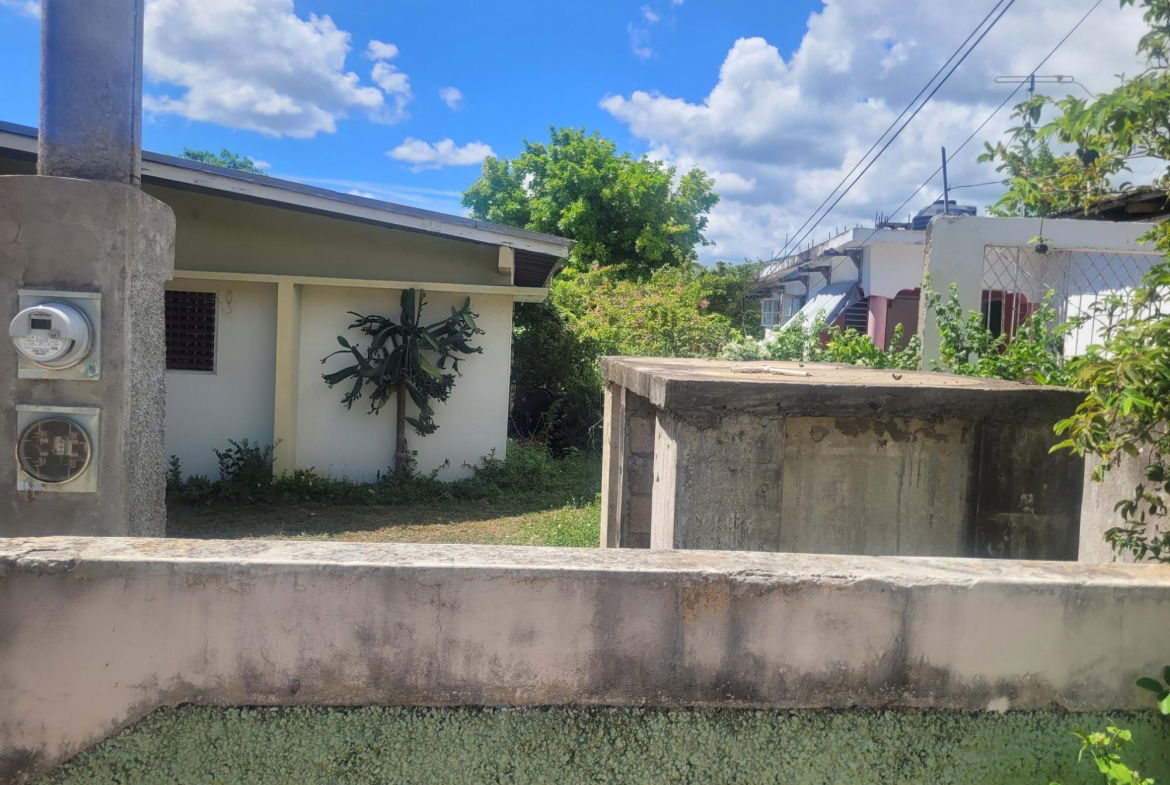 5-Bed-4-Bath-Two-Family-House-for-Sale-in-Denbigh-Clarendon-Jamaica Fourth image of Denbigh in Denbigh, Clarendon, Jamaica - property is For Sale