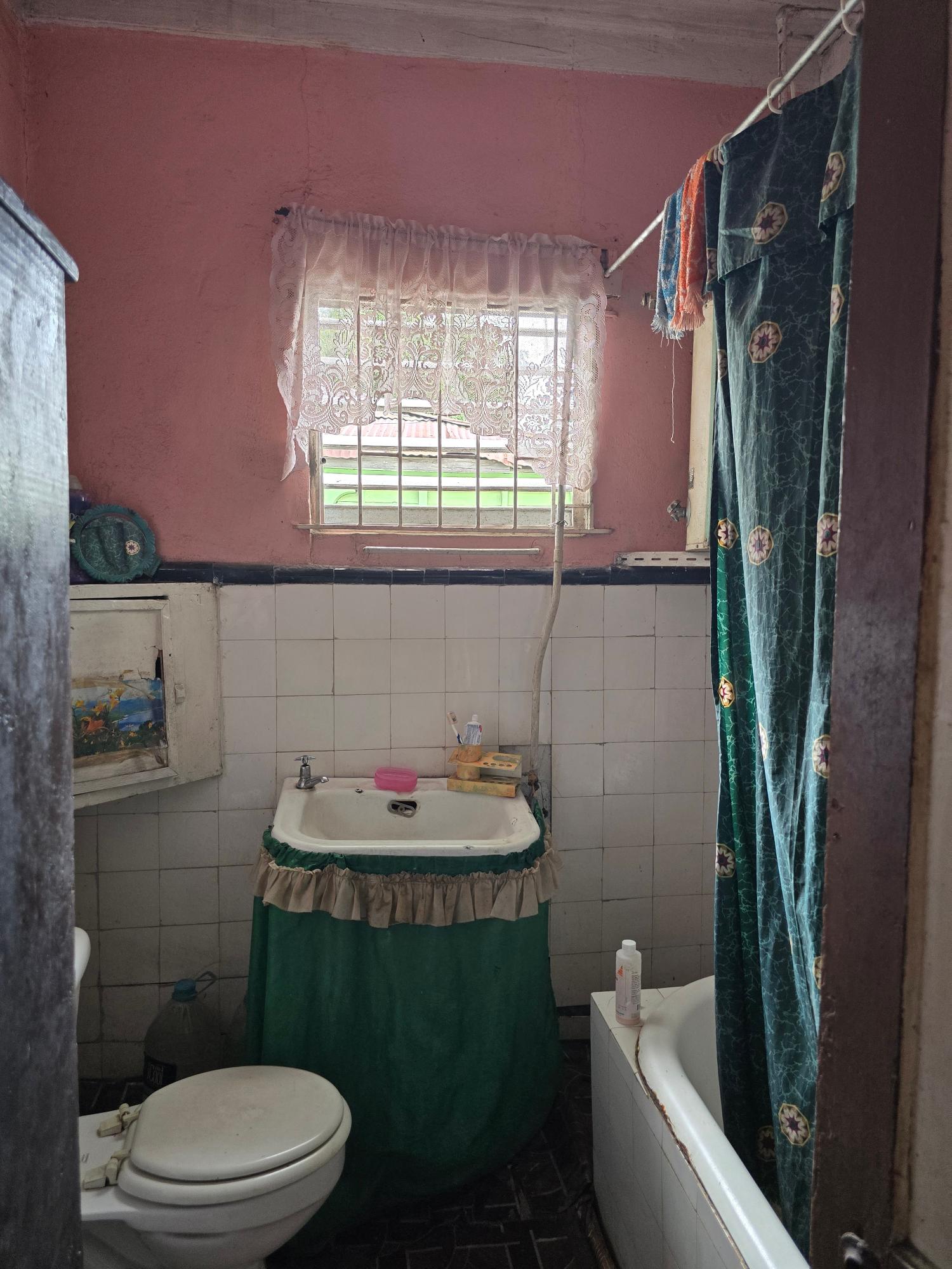 5-Bedroom-House-For-Sale-in-Kingston-St.-Andrew-–-Income-Property-on-Waltham-Park-Rd Twenty-Third image of 22 1/2 Waltham Park Road in Kingston 11, St. Andrew, Jamaica - property is For Sale
