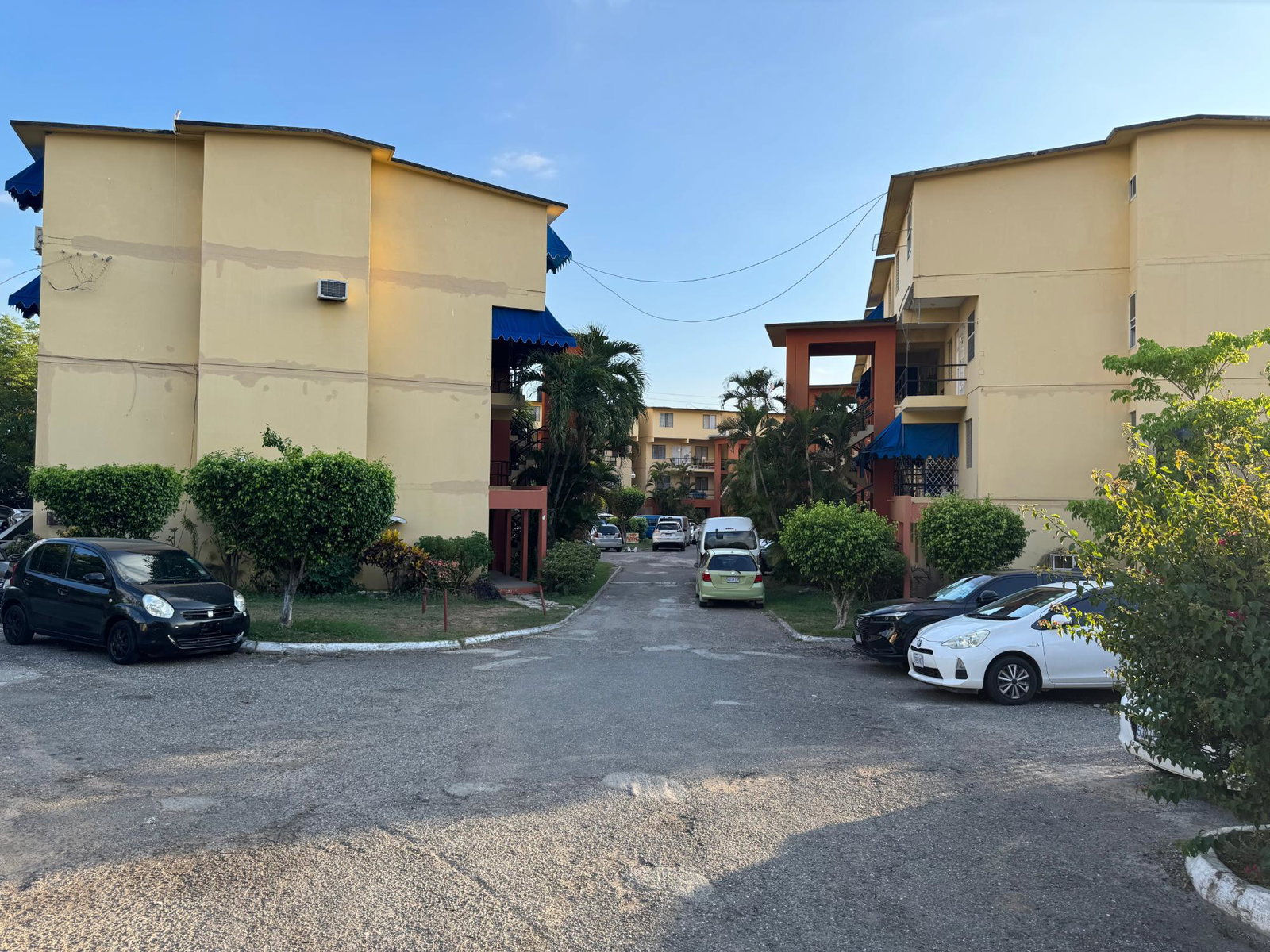 Fourth image of 204- Dunrobin Park Road in Kingston 10, St. Andrew, Jamaica - property is For Sale