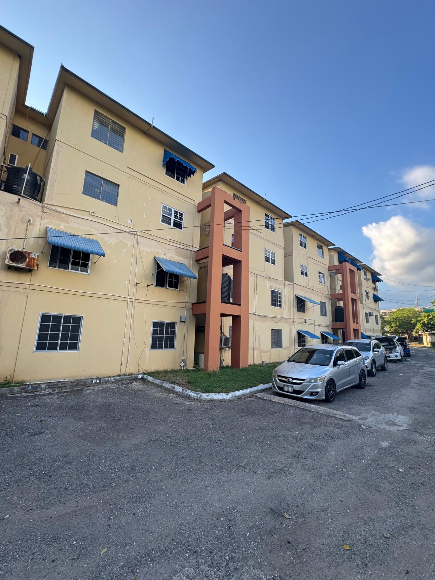 Eighth image of 204- Dunrobin Park Road in Kingston 10, St. Andrew, Jamaica - property is For Sale