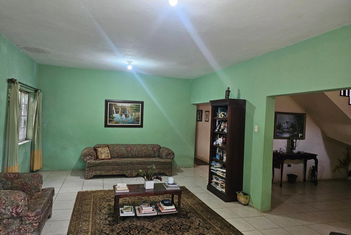 Thirteenth image of 9 Thompson Boulevard, Sterl in Kingston 19, St. Andrew, Jamaica - property is For Sale
