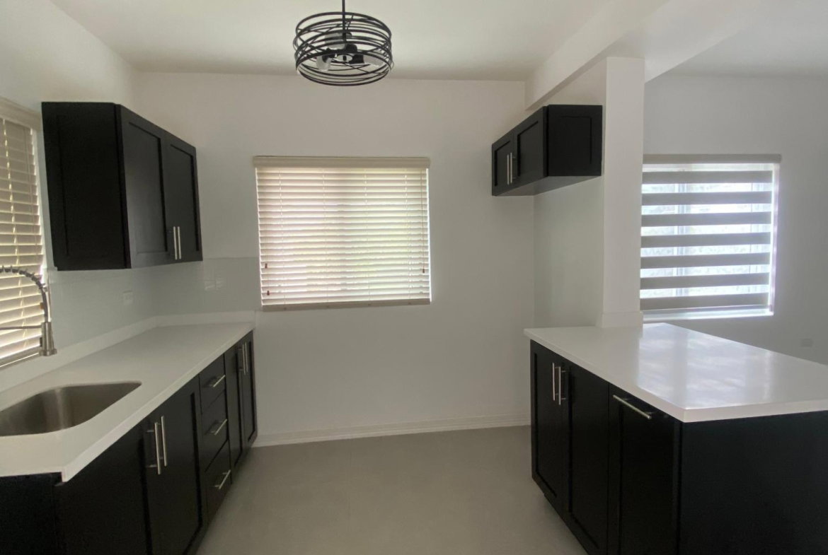 Tenth image of 67 Shortwood Road in Kingston 8, St. Andrew, Jamaica - property is For Rent