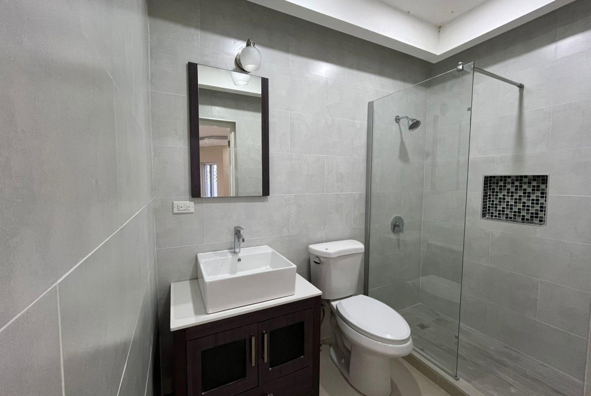 Thirteenth image of 129 Red Hills Road in Kingston 19, St. Andrew, Jamaica - property is For Rent