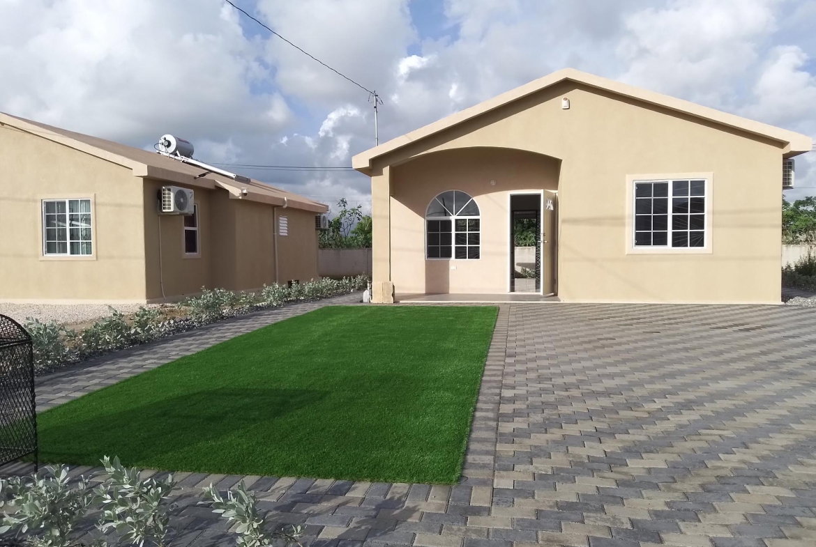 Second image of Phoenix Park Village 2 in Greater Portmore, St. Catherine, Jamaica - property is For Rent