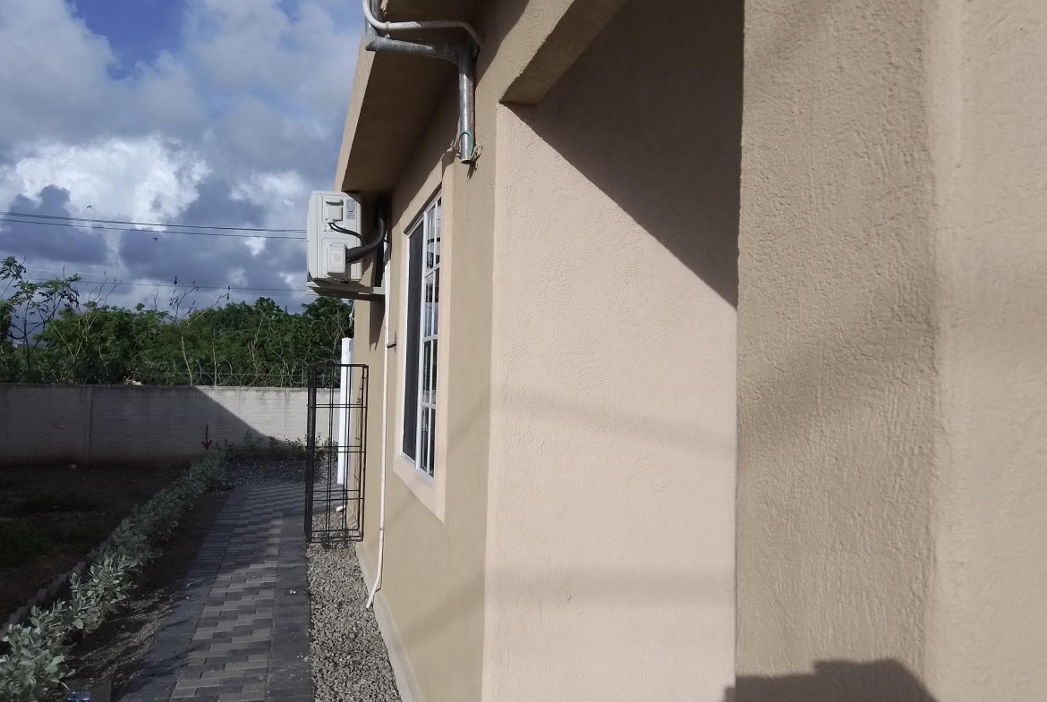 Eighteenth image of Phoenix Park Village 2 in Greater Portmore, St. Catherine, Jamaica - property is For Rent