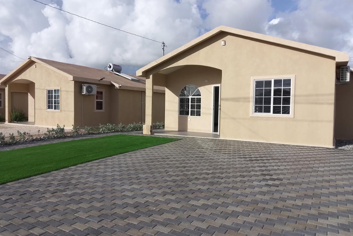 Third image of Phoenix Park Village 2 in Greater Portmore, St. Catherine, Jamaica - property is For Rent