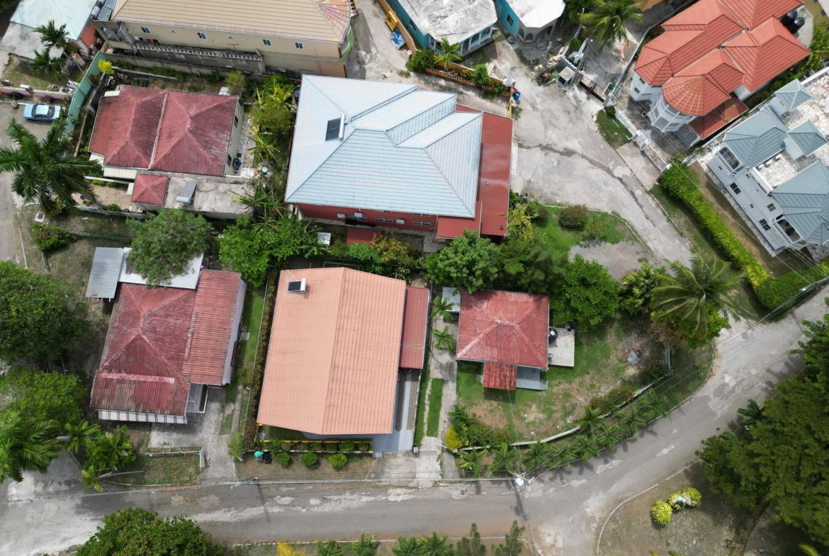 Third image of 27- Brook Green dr in Ocho Rios, St. Ann, Jamaica - property is For Sale