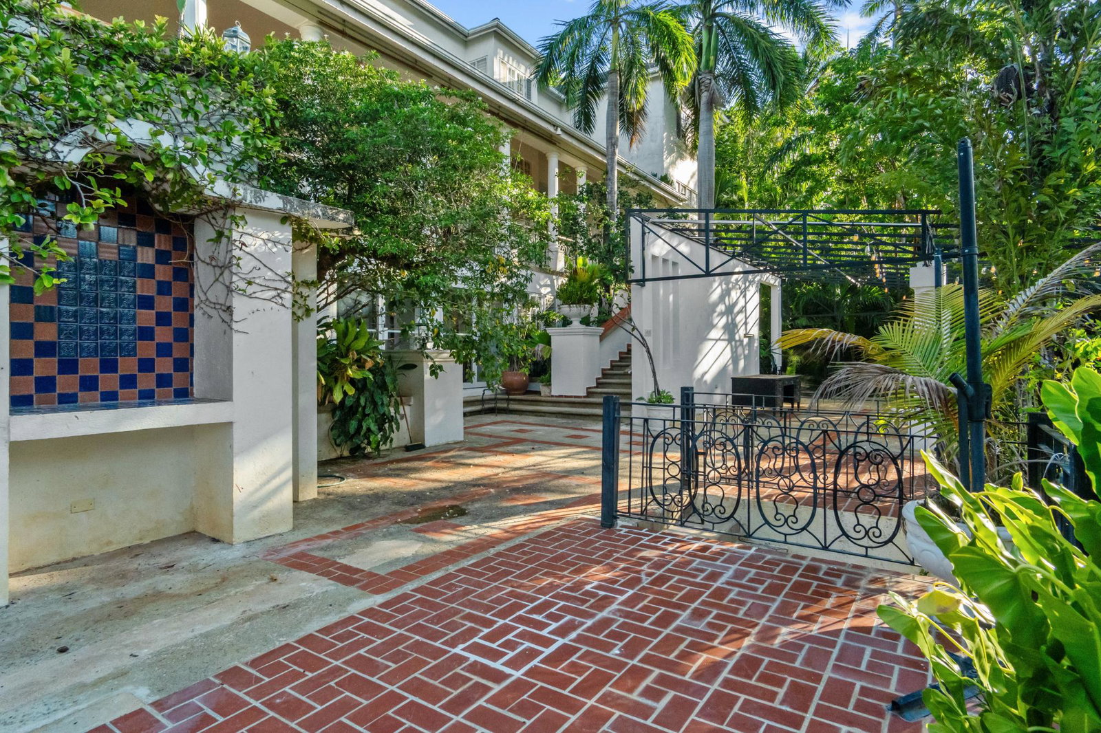 Tenth image of 53 Spring Farm Estate in Half Moon, St. James, Jamaica - property is For Sale