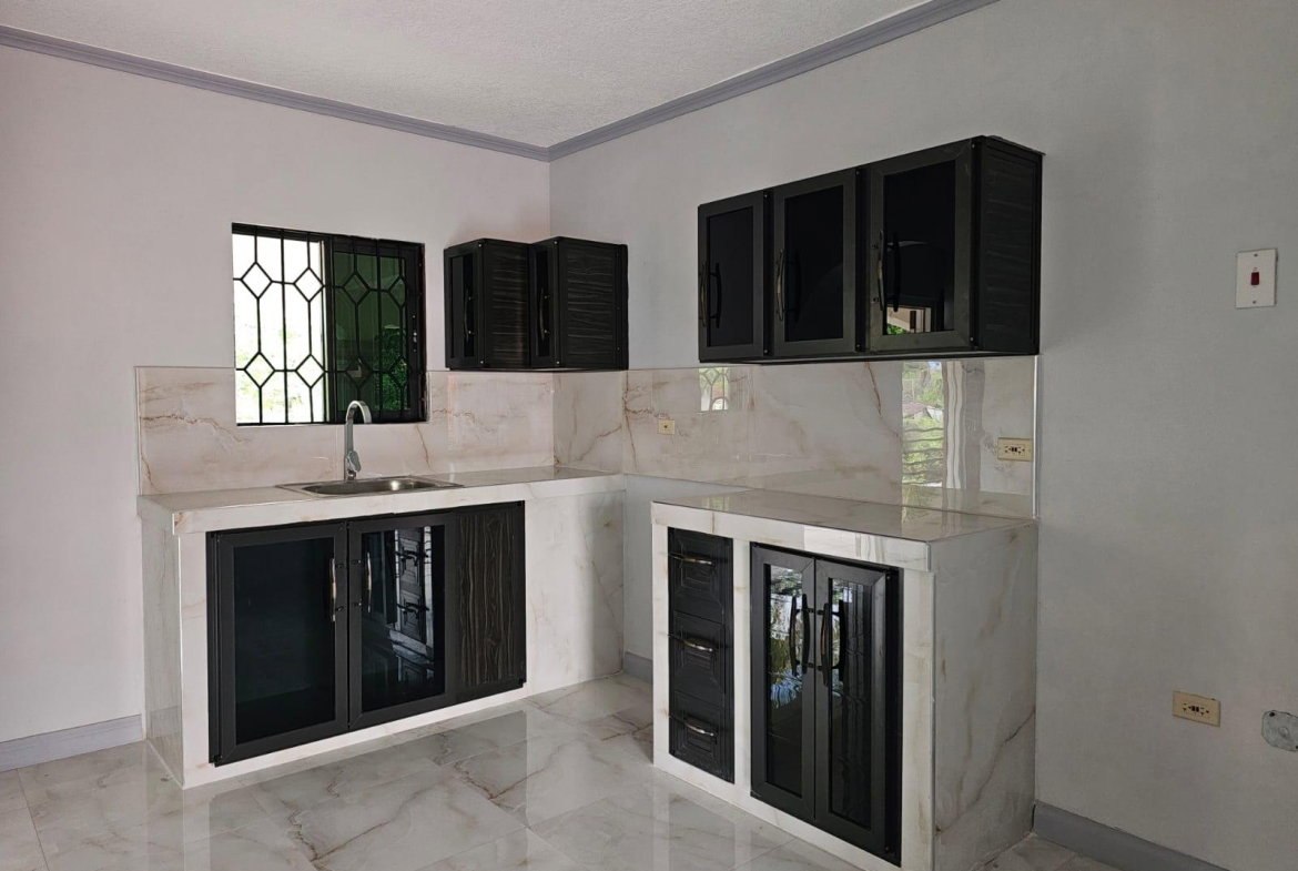 Seventh image of 4- Church Road in Bog Walk, St. Catherine, Jamaica - property is For Sale