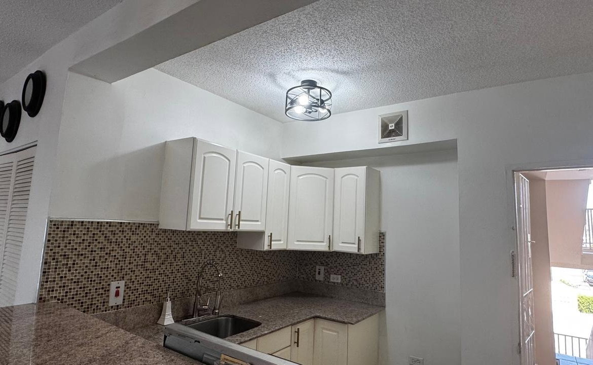 Sixth image of Unit 7-7 Surbiton Road, Kingston in Kingston 10, St. Andrew, Jamaica - property is For Rent