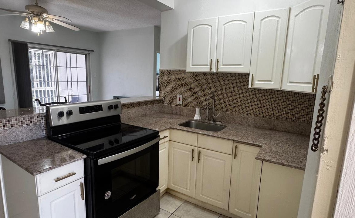 Seventh image of Unit 7-7 Surbiton Road, Kingston in Kingston 10, St. Andrew, Jamaica - property is For Rent