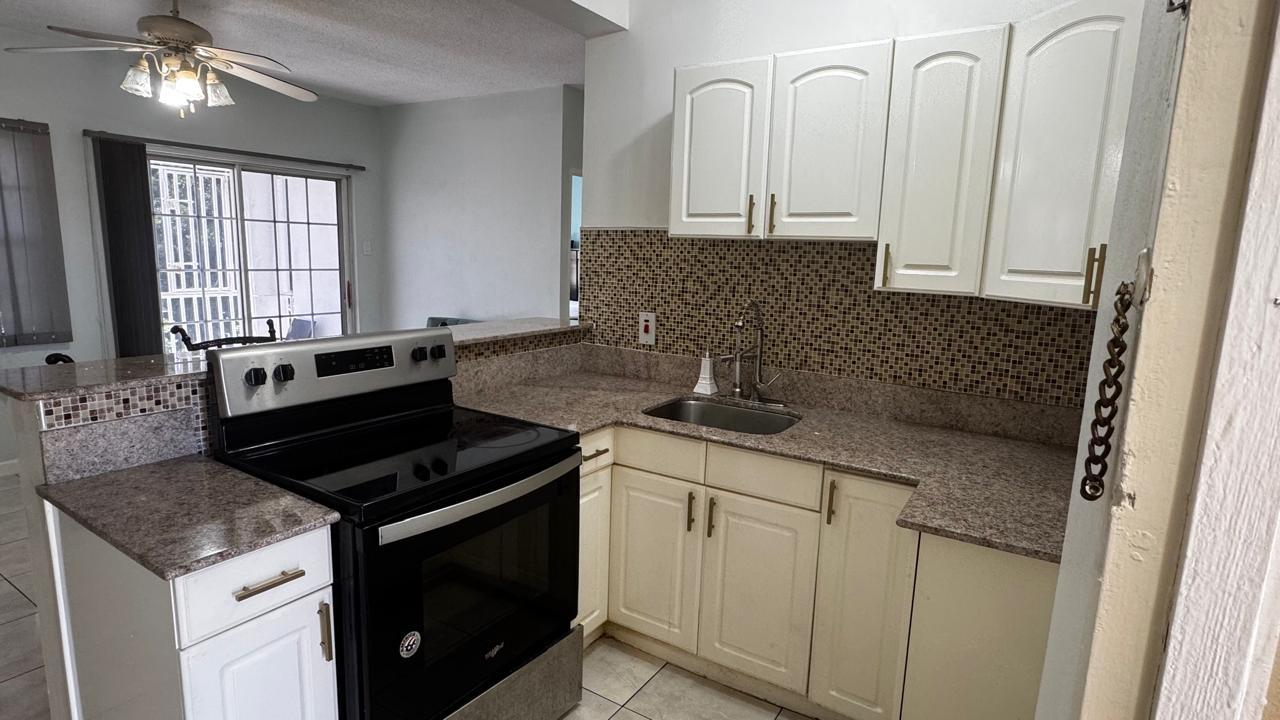 Seventh image of Unit 7-7 Surbiton Road, Kingston in Kingston 10, St. Andrew, Jamaica - property is For Rent