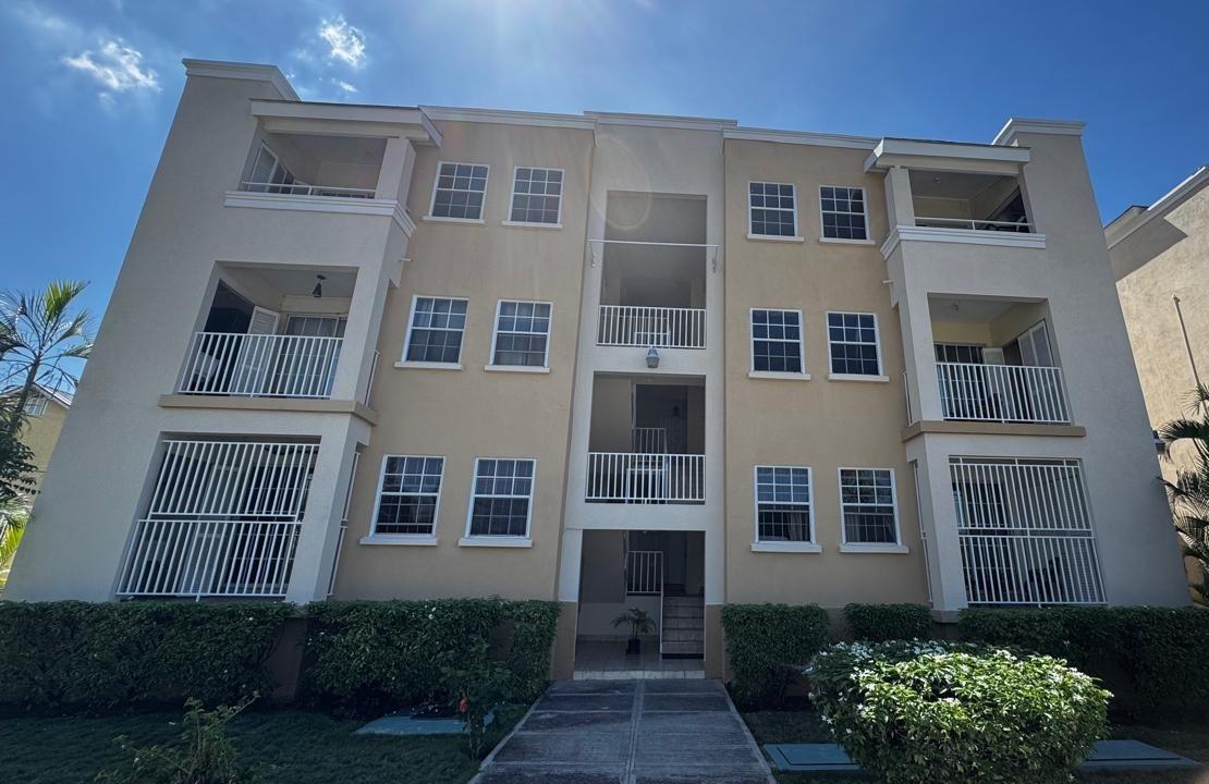 First image of Unit 7-7 Surbiton Road, Kingston in Kingston 10, St. Andrew, Jamaica - property is For Rent
