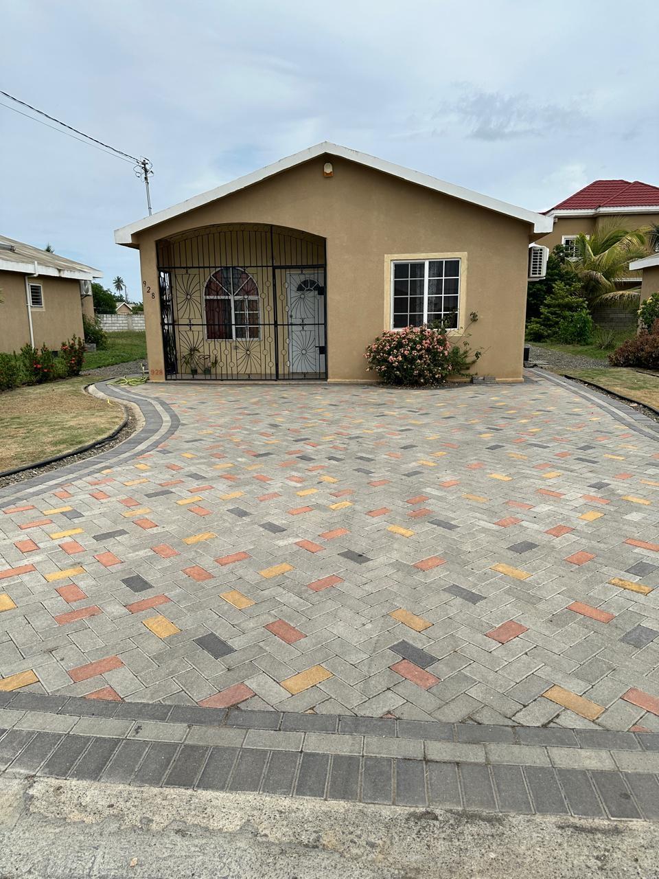 Second image of 27 Hellshire Avenue in Phoenix Park, St. Catherine, Jamaica - property is For Rent