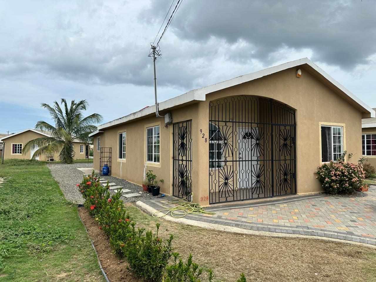 Fourth image of 27 Hellshire Avenue in Phoenix Park, St. Catherine, Jamaica - property is For Rent