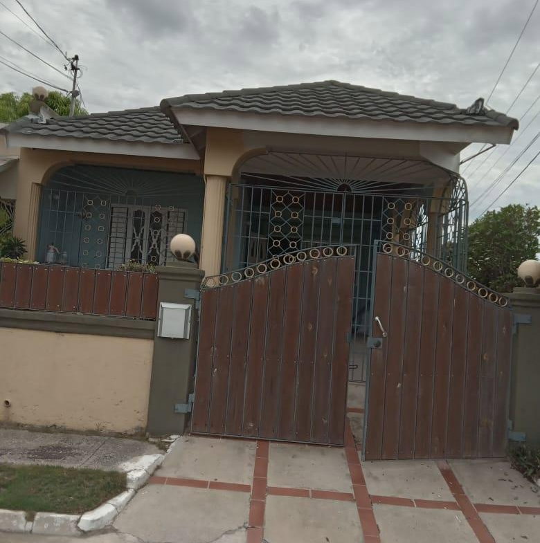 Second image of 521 8 West Greater Portmore in Greater Portmore, St. Catherine, Jamaica - property is For Sale