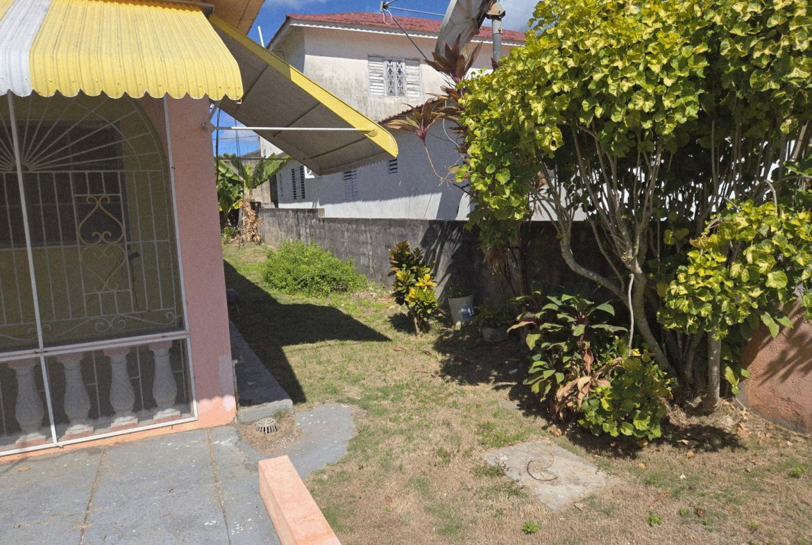 Fourth image of 278 Sunset Mews in Boscobel Heights, St. Mary, Jamaica - property is For Sale