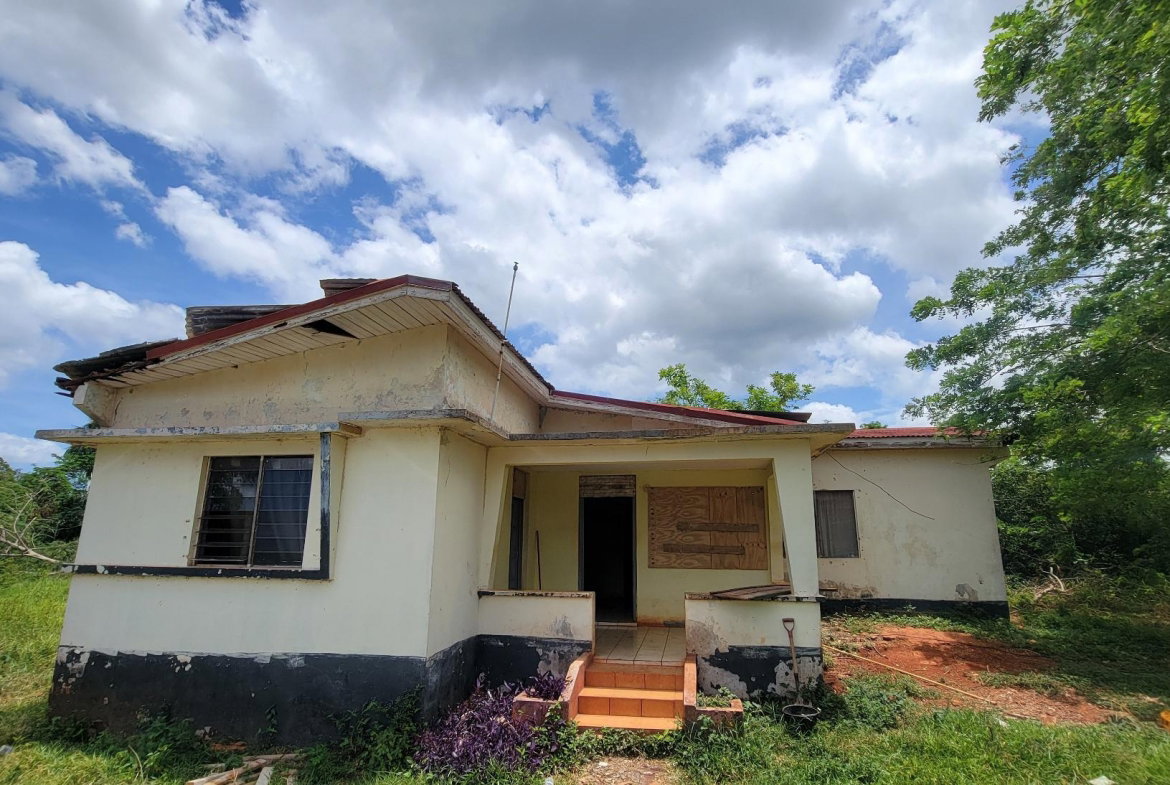 First image of Lititz to Downs rd in Nain, St. Elizabeth, Jamaica - property is For Sale