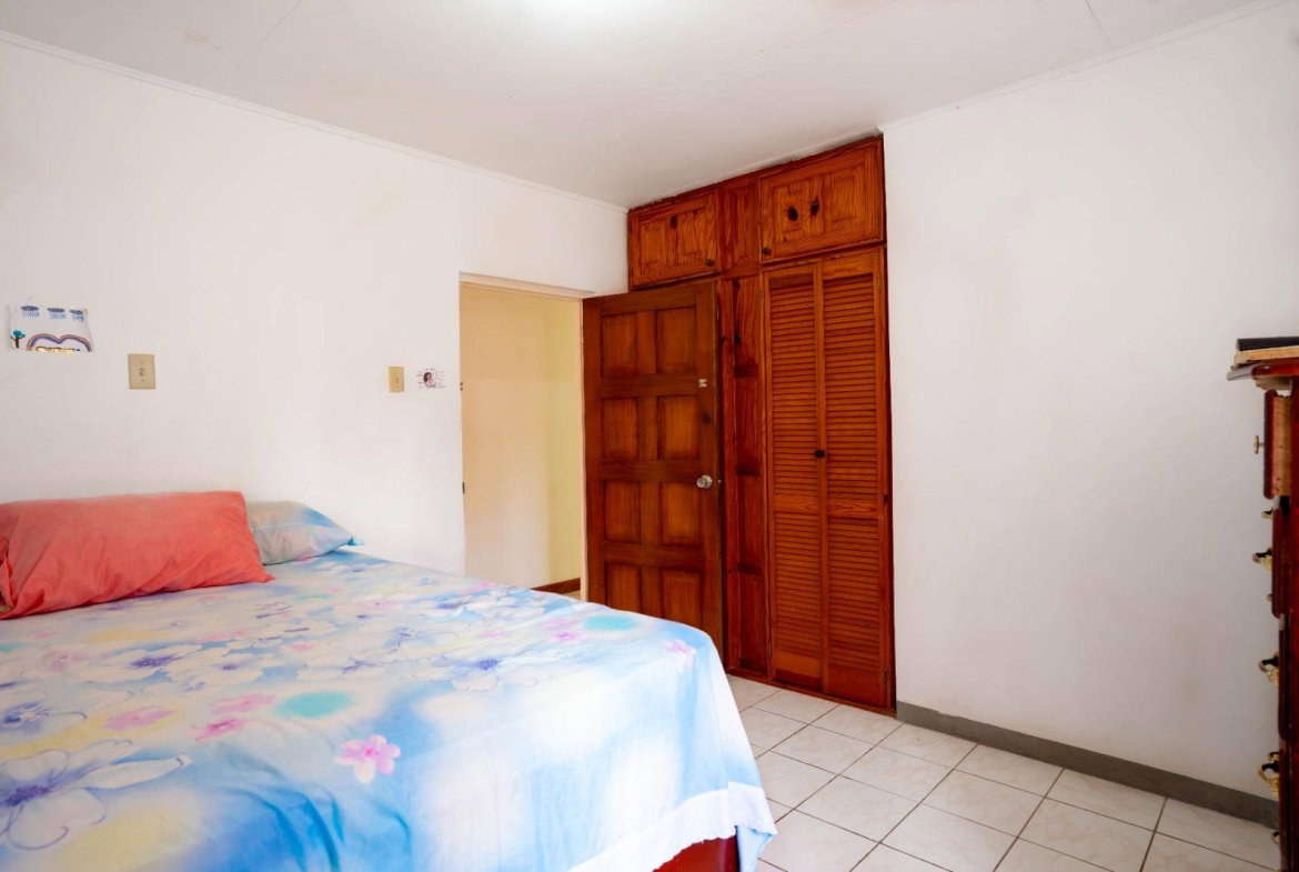 Tenth image of 5 Dalkeith Road, Part of kn in Knockpatirck, Manchester, Jamaica - property is For Sale