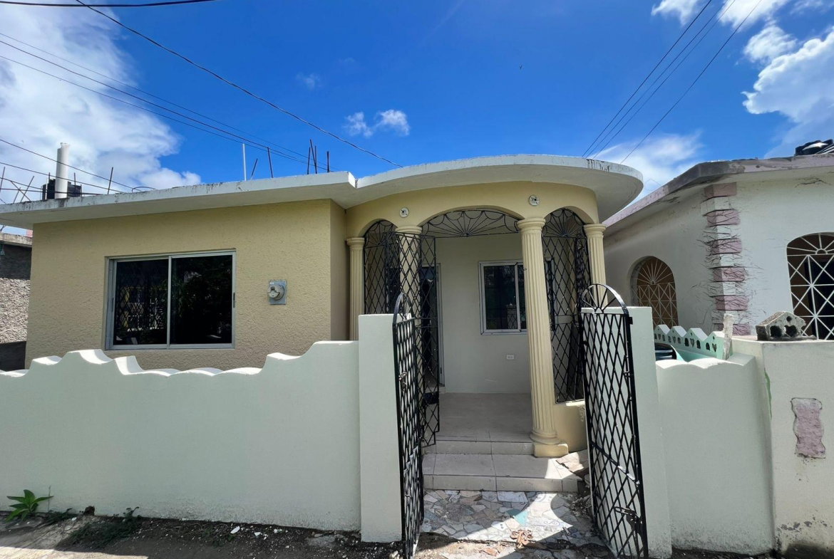 Fifteenth image of 320 West Queens Park in Greater Portmore, St. Catherine, Jamaica - property is For Sale
