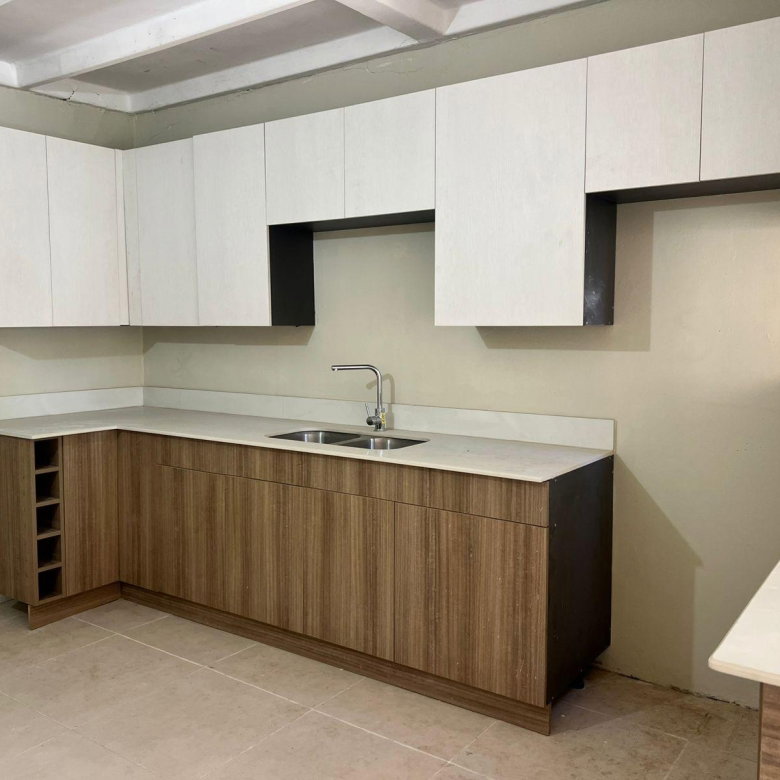 First image of 320 West Queens Park in Greater Portmore, St. Catherine, Jamaica - property is For Sale