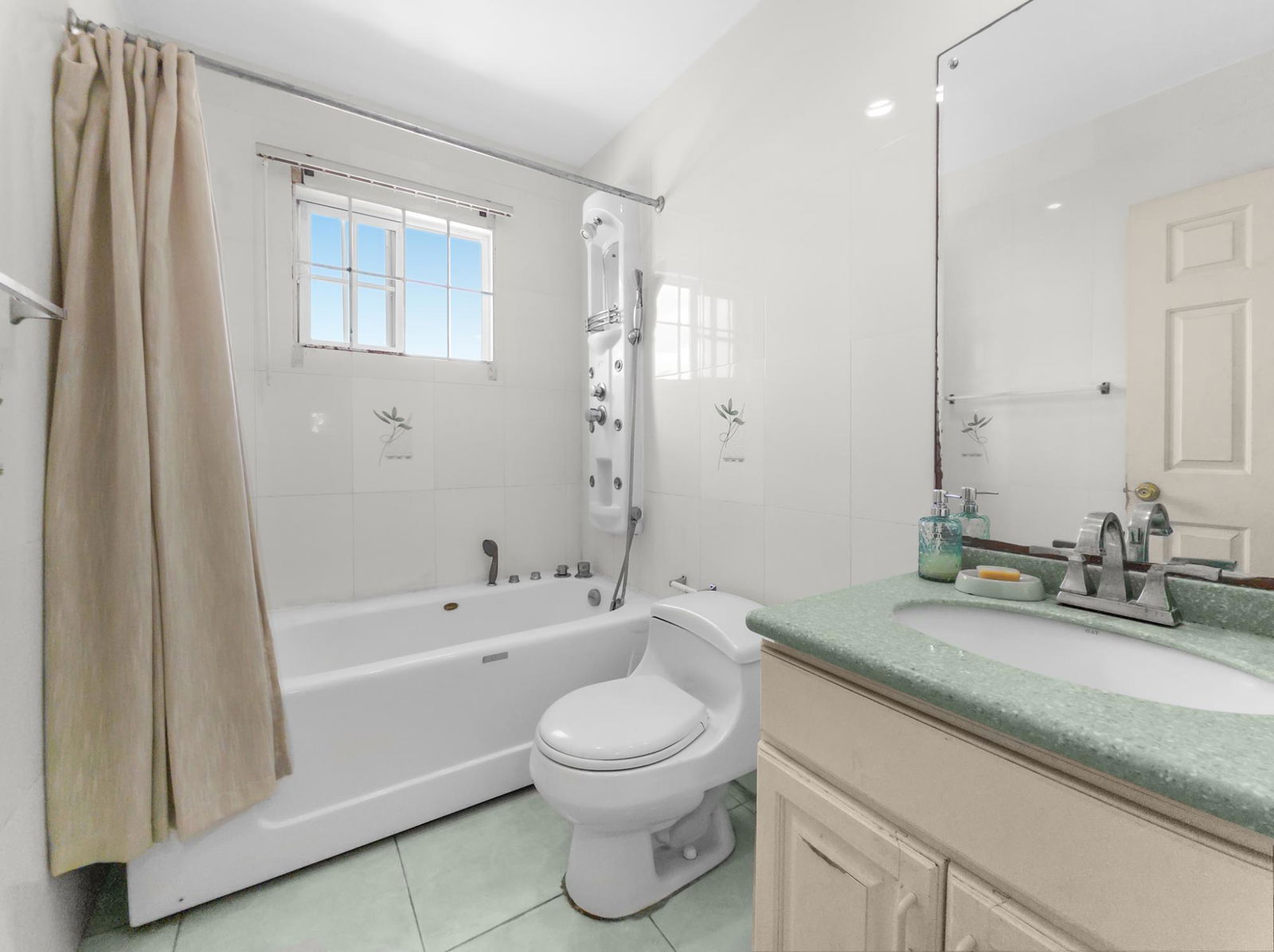Twenty-First image of 6a-9 Roseneath Avenue in Kingston 6, St. Andrew, Jamaica - property is For Sale