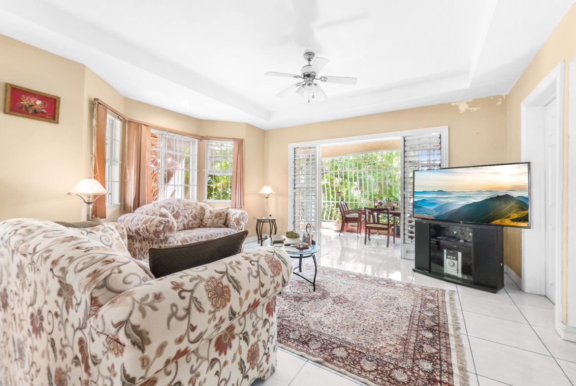 Sixth image of 6a-9 Roseneath Avenue in Kingston 6, St. Andrew, Jamaica - property is For Sale