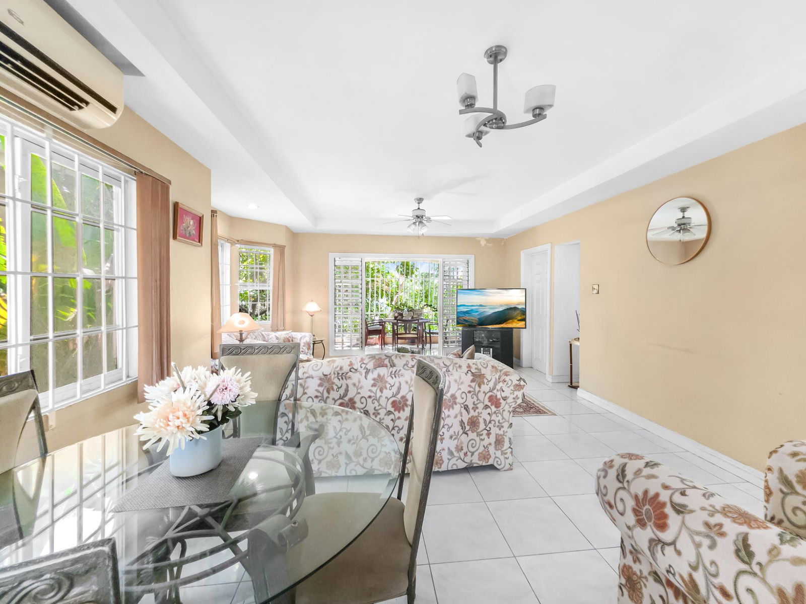 Seventh image of 6a-9 Roseneath Avenue in Kingston 6, St. Andrew, Jamaica - property is For Sale