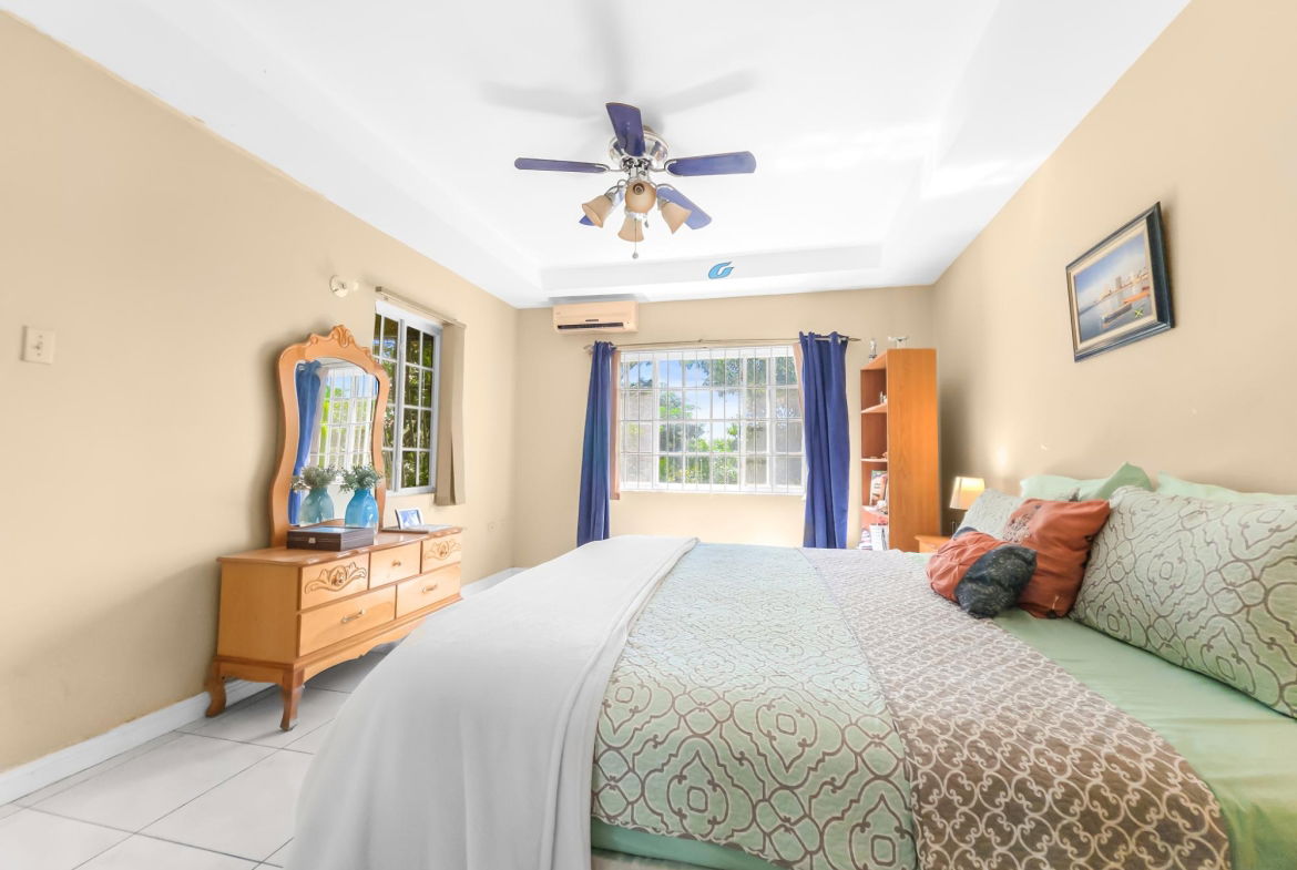 Tenth image of 6a-9 Roseneath Avenue in Kingston 6, St. Andrew, Jamaica - property is For Sale