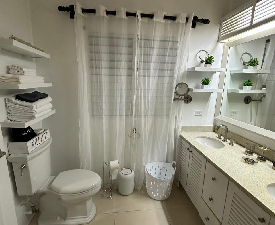 Thirteenth image of 176 Alamanda Avenue in Richmond, St. Ann, Jamaica - property is For Sale