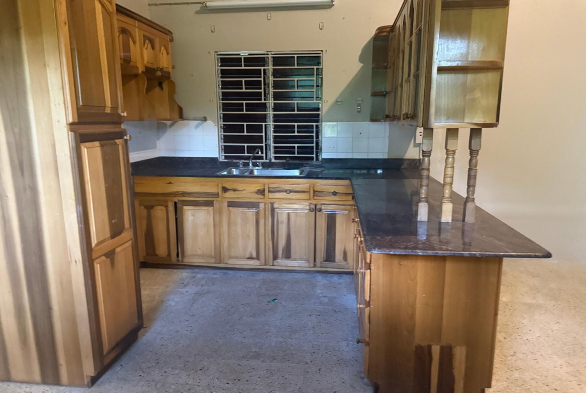 Seventh image of 4 Carmel Close Cherry Gard in Kingston 8, St. Andrew, Jamaica - property is For Rent