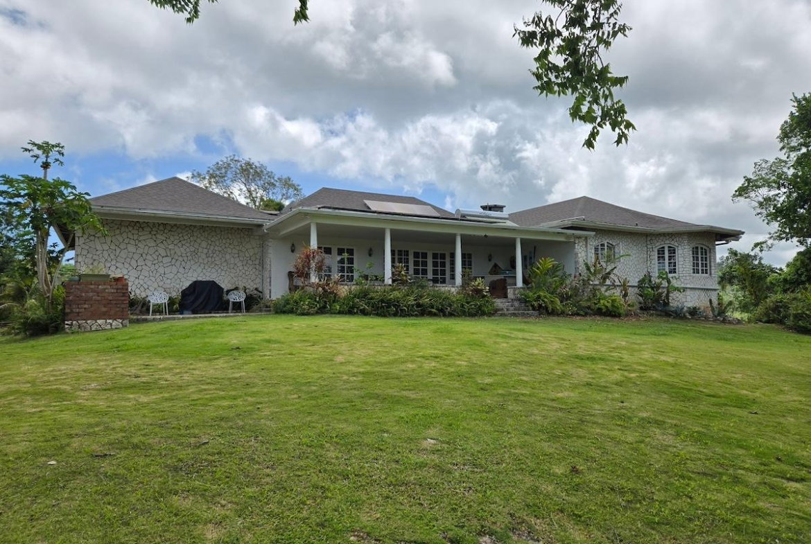 Second image of Kempshot, st James in Kempshot Pen, St. James, Jamaica - property is For Rent