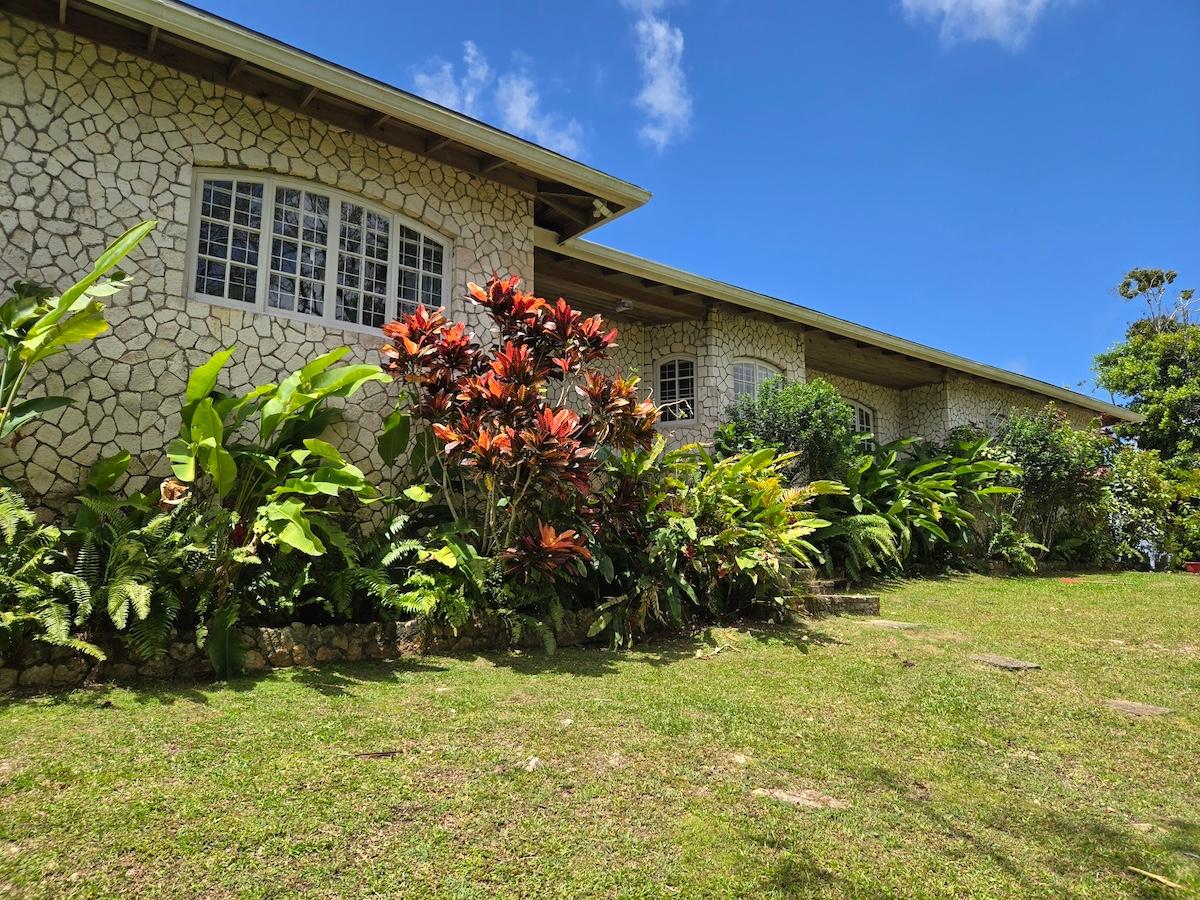 Charming-4-Bedroom-Solar-Powered-Country-House-for-Rent-in-Kempshot-St.-James-Jamaica Sixteenth image of Kempshot, st James in Kempshot Pen, St. James, Jamaica - property is For Rent