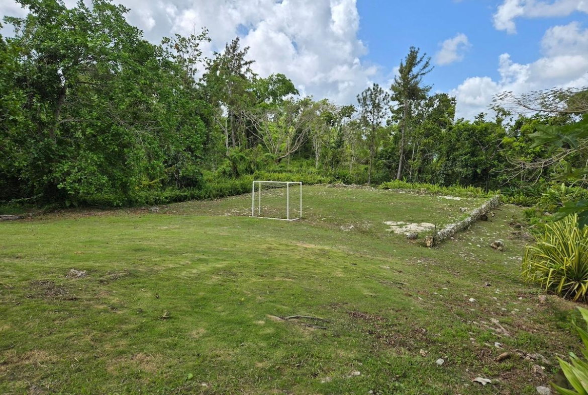 Third image of Kempshot, st James in Kempshot Pen, St. James, Jamaica - property is For Rent