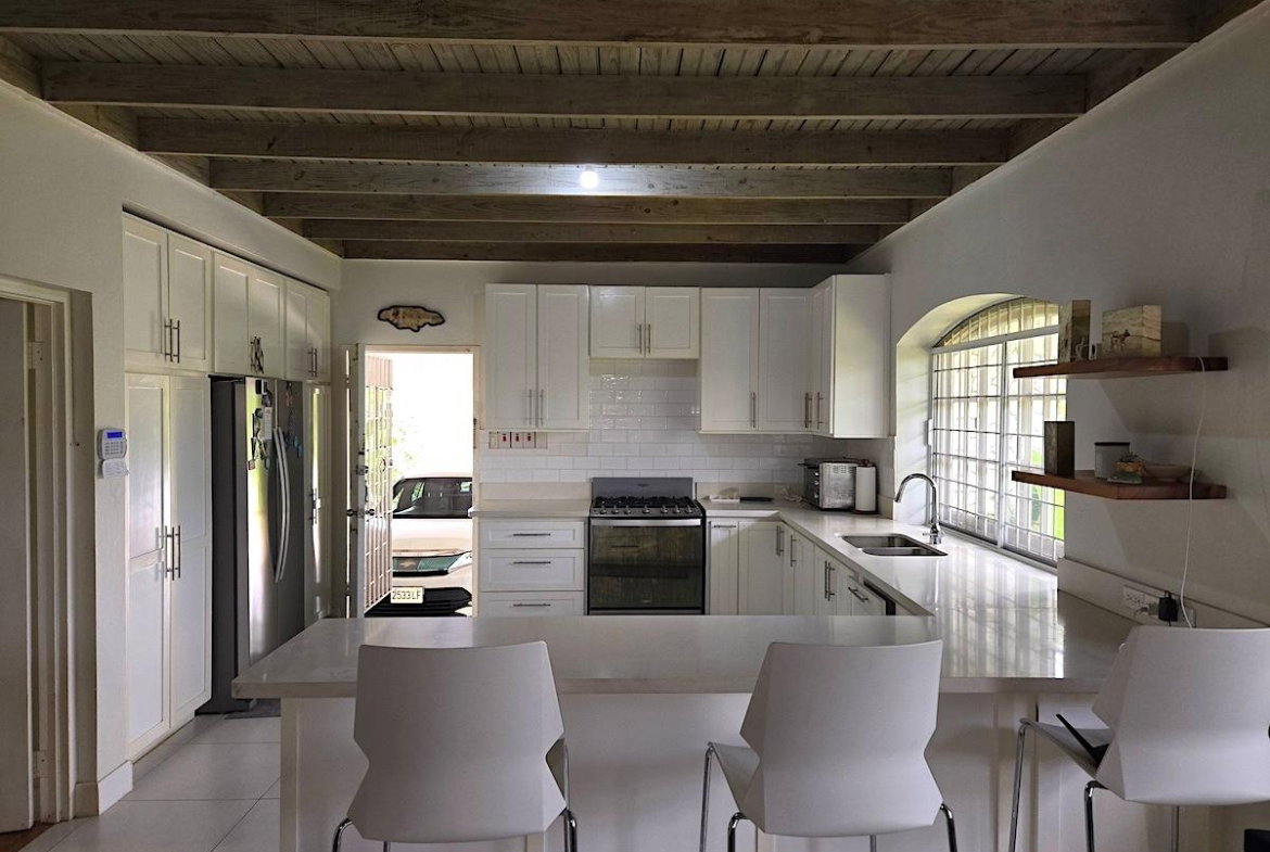 Twenty-Sixth image of Kempshot, st James in Kempshot Pen, St. James, Jamaica - property is For Rent