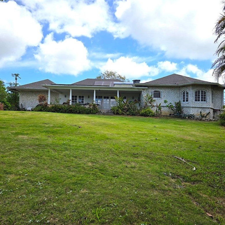 First image of Kempshot, st James in Kempshot Pen, St. James, Jamaica - property is For Rent