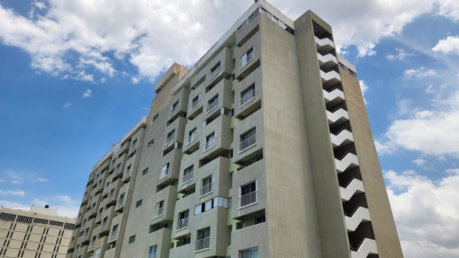 Twenty-Third image of 84- Ocean Boulevard in KINGSTON, Kingston, Jamaica - property is For Sale