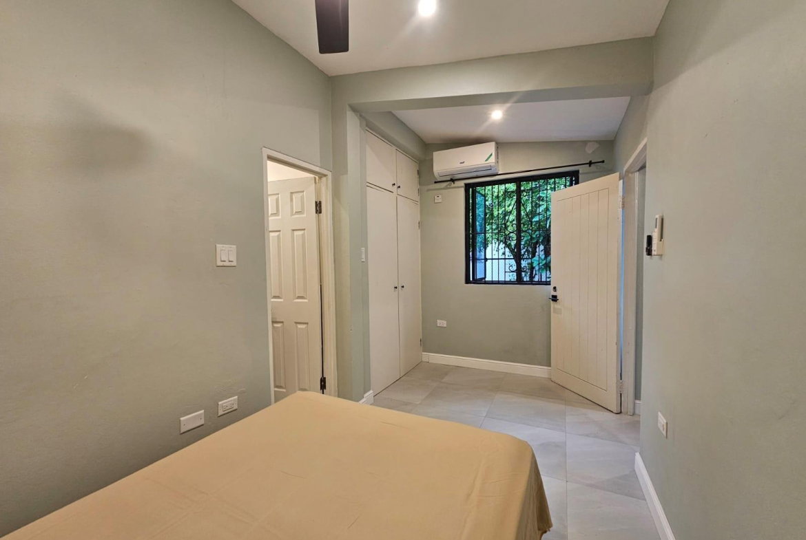 Thirteenth image of 2a- Roehampton Drive in Kingston 19, St. Andrew, Jamaica - property is For Rent