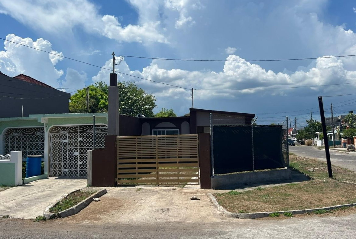 Second image of 72 24 ne 29th Ave East Ascot in Greater Portmore, St. Catherine, Jamaica - property is For Rent