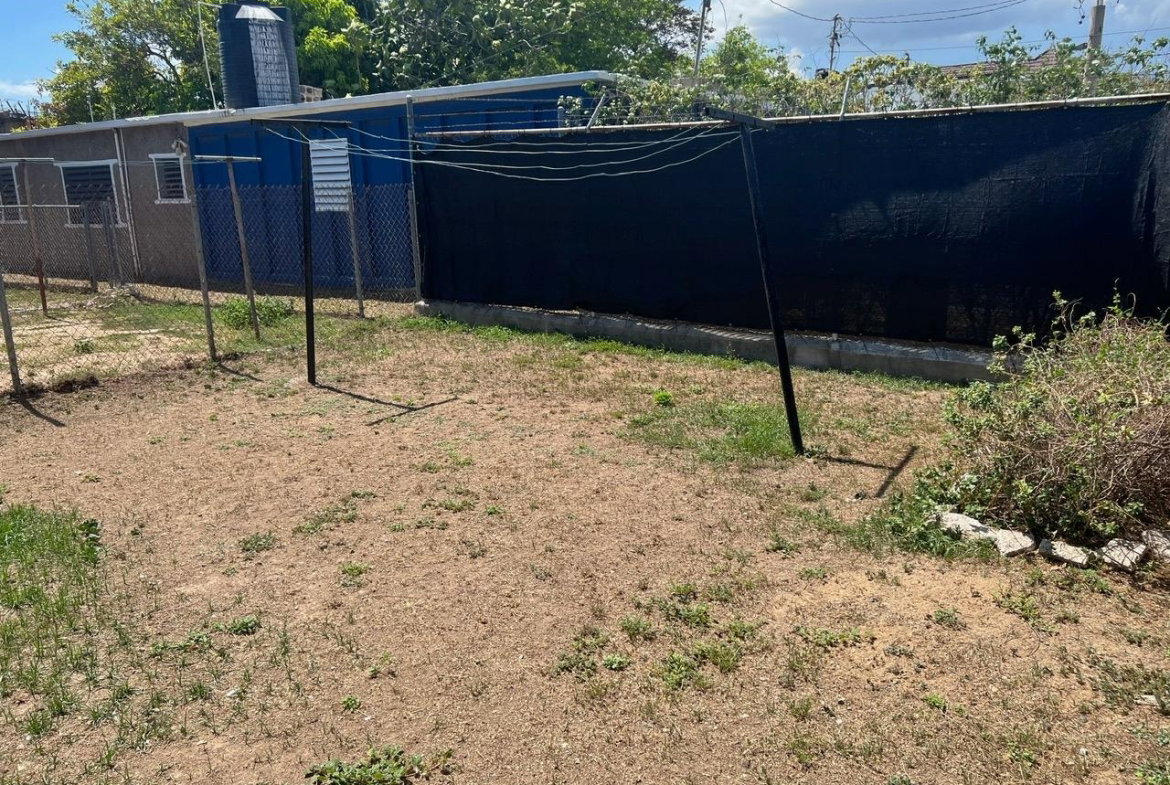 Twelfth image of 72 24 ne 29th Ave East Ascot in Greater Portmore, St. Catherine, Jamaica - property is For Rent