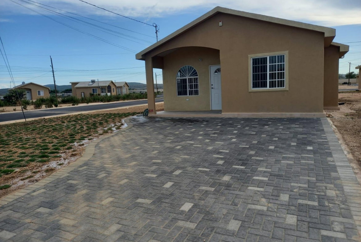 Second image of Lot 525 Phoenix Park Village 2 in Phoenix Park, St. Catherine, Jamaica - property is For Rent