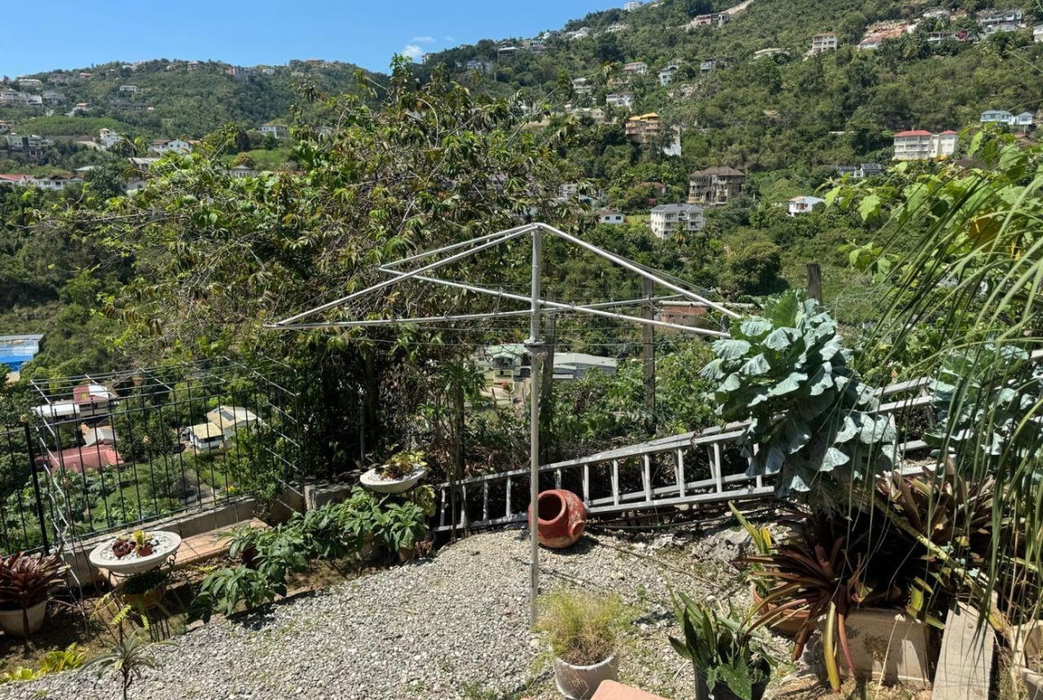 Tenth image of Highland Close in Kingston 19, St. Andrew, Jamaica - property is For Rent