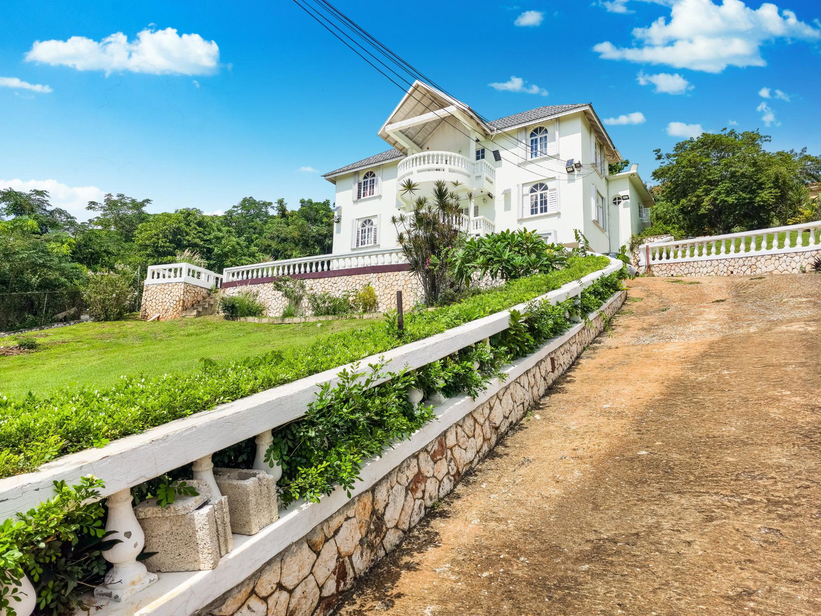 Second image of 30 Topaz Crescent in Red Hills, St. Andrew, Jamaica - property is For Sale